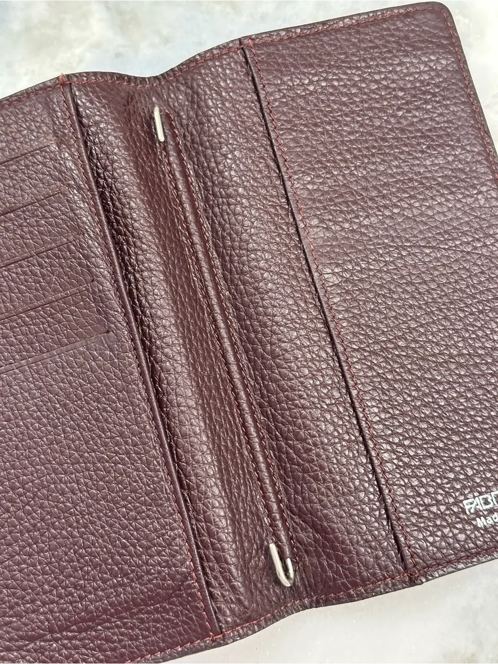 Fabriano Italy Burgundy Pebbled Leather Wallet Organizer